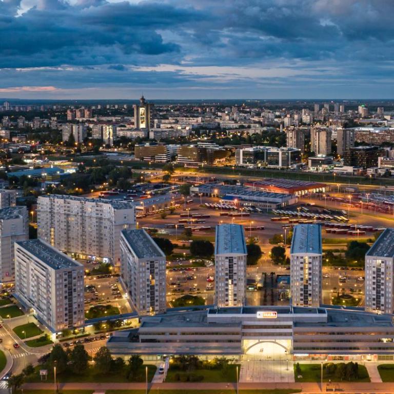 Premium Belvil apartment, free parking - One-Bedroom Apartment - 43