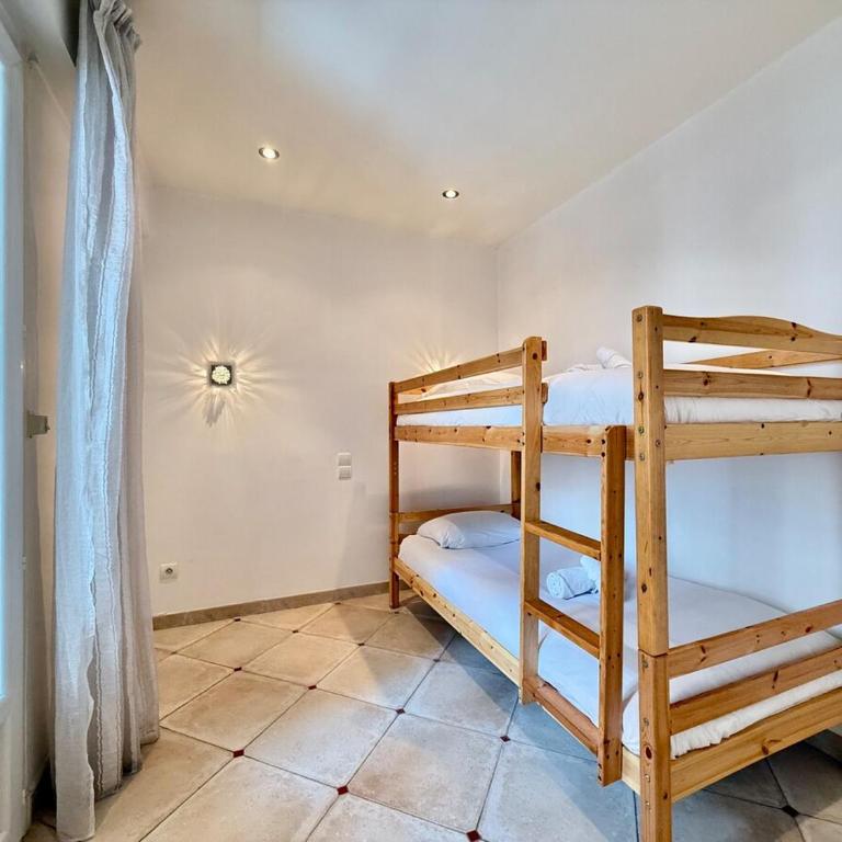 Hypercentre - Vue Mer - Plage 50m - Appartement 2 Chambres - 13