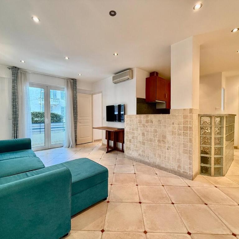 Hypercentre - Vue Mer - Plage 50m - Appartement 2 Chambres - 7