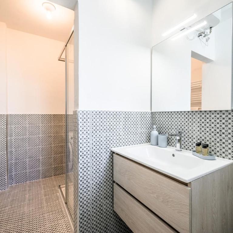 70 mq Central Station 100 mt - Appartamento con 1 Camera da Letto - 12