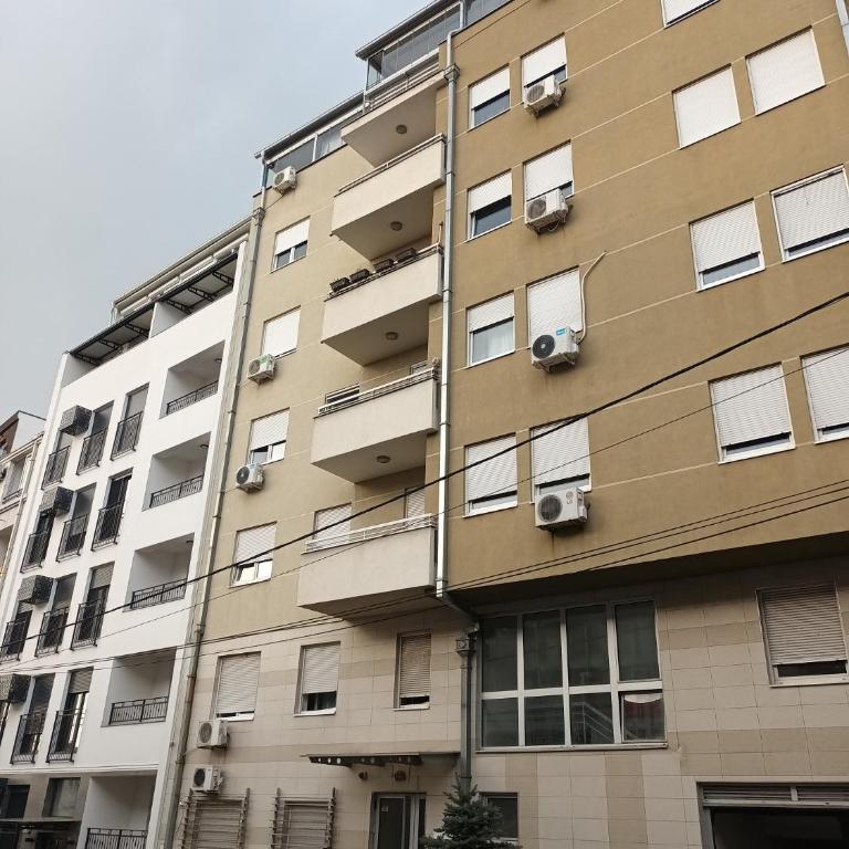 Mama - One-Bedroom Apartment - 16