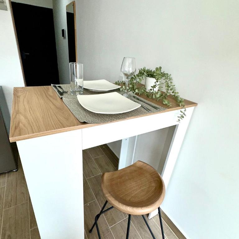 81 Living by Simple Stay - Studio Apartment - 14