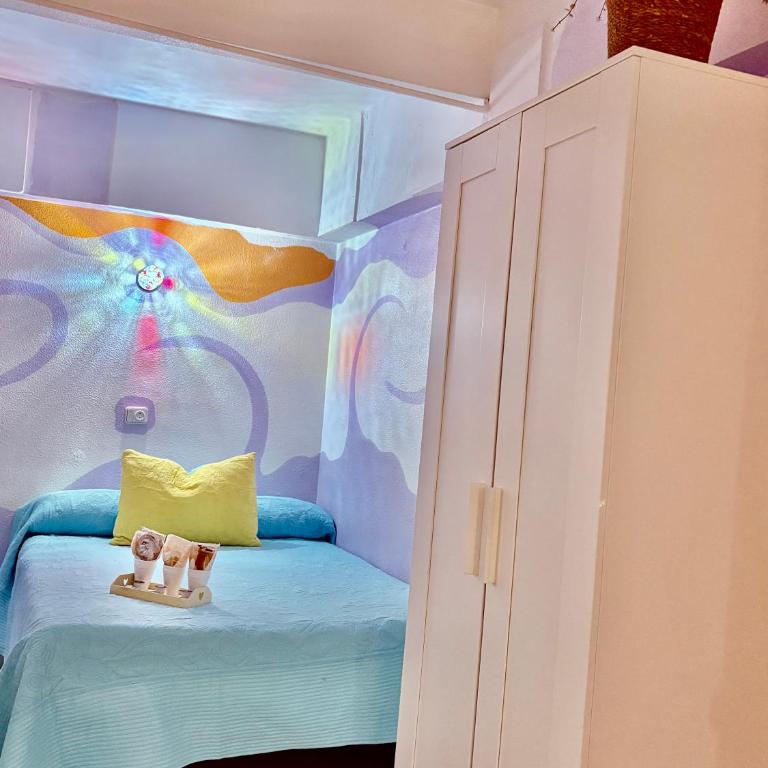 Hostal La Rosa - Triple Room - 8