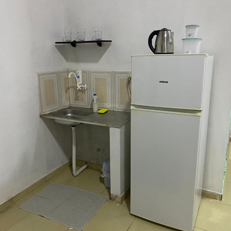 Próximo ao Centro de CDE - Apartamento de 1 dormitorio - 5
