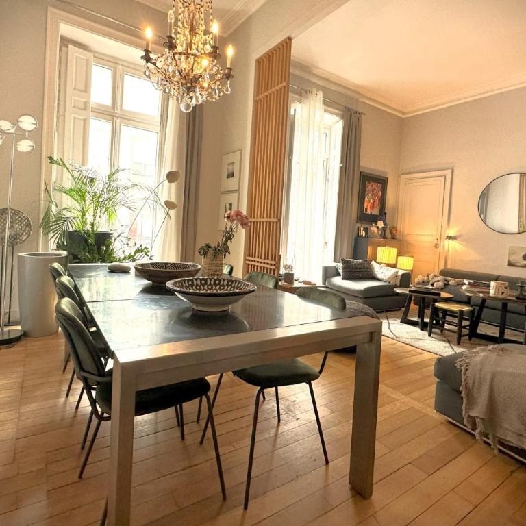 Illustre-Appartement de caractère hypercentre-Balcon - Apartment - 2