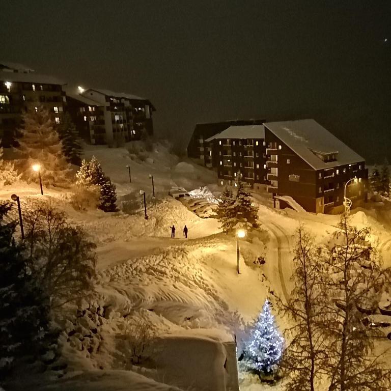Superbe Appartement T2 - Alpe d'Huez Quartier ECLOSE - vue imprenable exposé SUD - Two-Bedroom Apartment - 27