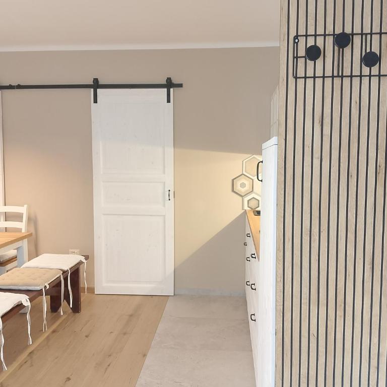 Ultel - Two-Bedroom Apartment - 8