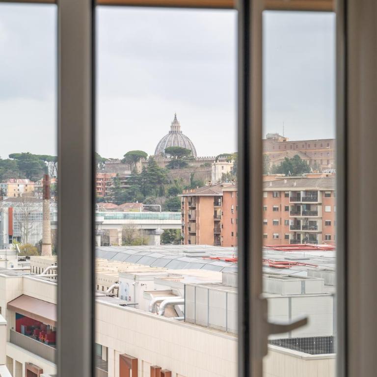 Casa Vista San Pietro - Appartamento con 2 Camere da Letto e Vista Città - 12