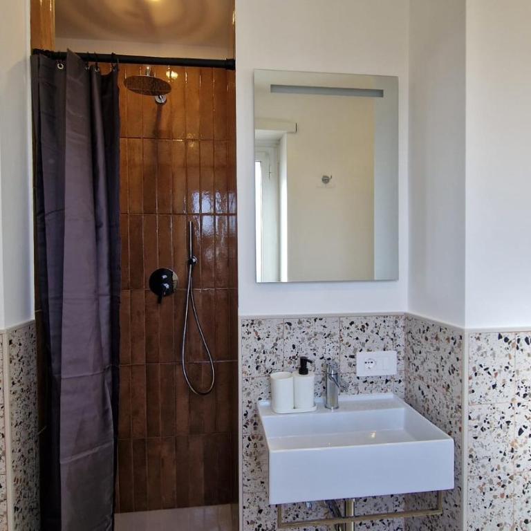 Casa Vista San Pietro - Appartamento con 2 Camere da Letto e Vista Città - 32