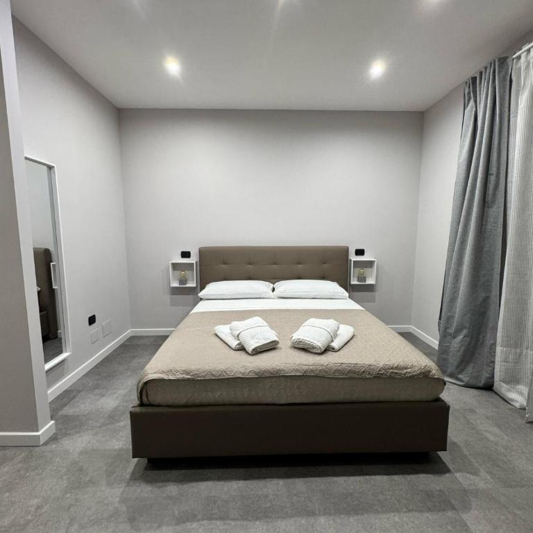 Atestar Rooms Napoli - Camera Deluxe - 2