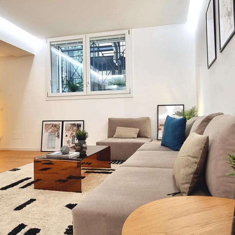 Suite CityLife 6 Guests - XL Living and 2 Baths - Appartamento Superior con 2 Camere da Letto - 8