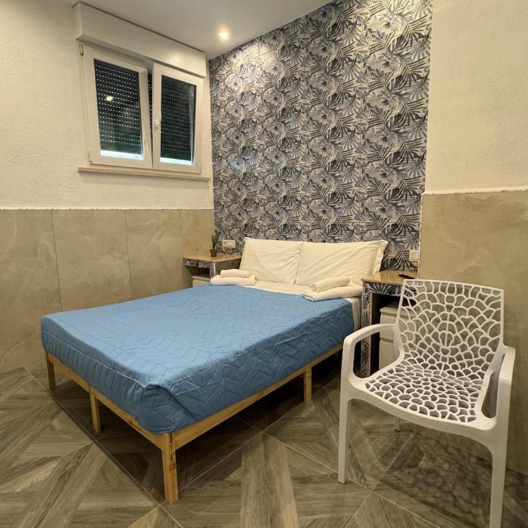 LUXOR ECO ROMA CASA E APPARTAMENTO PER VACANZE IN CENTRO Piazza Bologna, Colosseo, Piazza di Spagna, Vaticano, San Pietro, Sapienza, Fontana di Trevi, Piazza Navona, Trastevere, Tiburtina, Termini, Aeroporto - Camera Queen Deluxe - 15