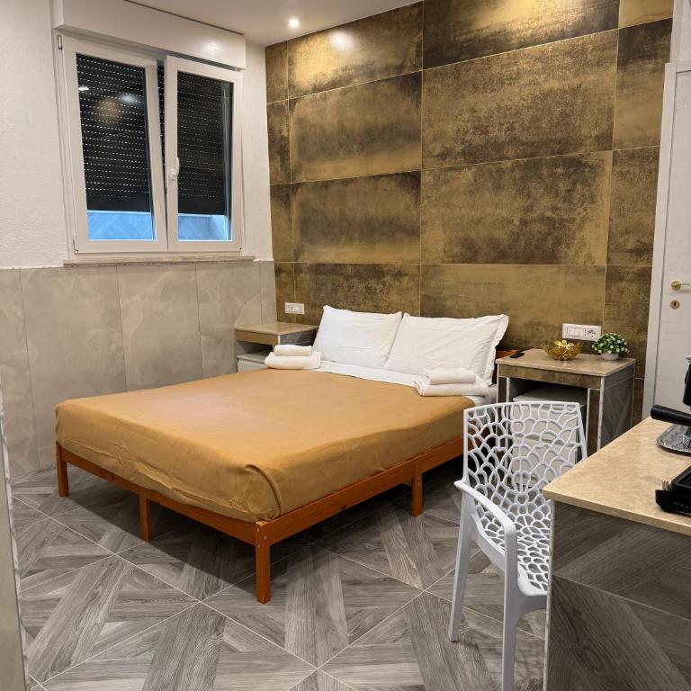 LUXOR ECO ROMA CASA E APPARTAMENTO PER VACANZE IN CENTRO Piazza Bologna, Colosseo, Piazza di Spagna, Vaticano, San Pietro, Sapienza, Fontana di Trevi, Piazza Navona, Trastevere, Tiburtina, Termini, Aeroporto - Camera Matrimoniale Superior - 20