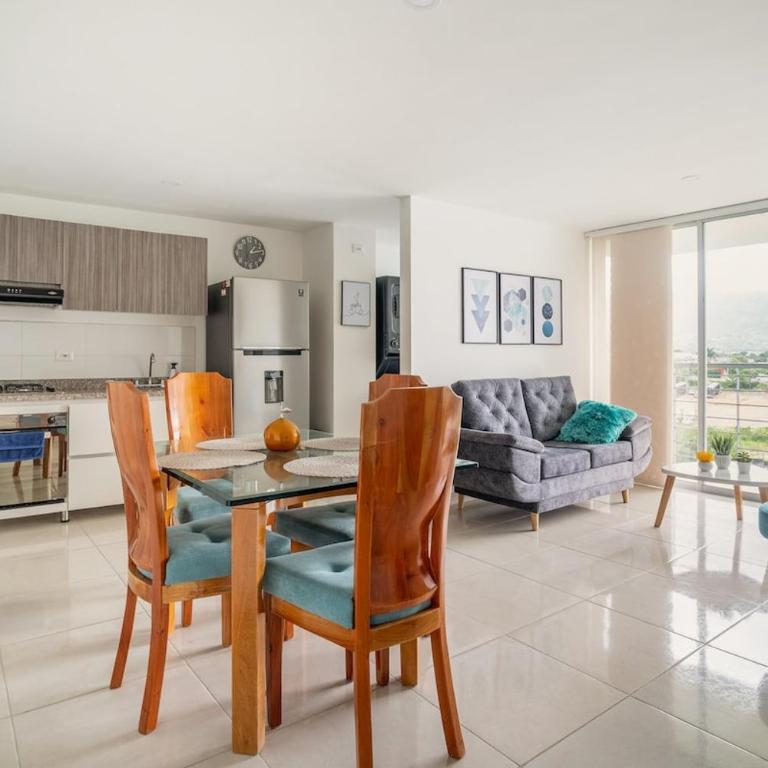 Hermoso y amplio apartamento cerca del parque deportivo - Apartamento - 4