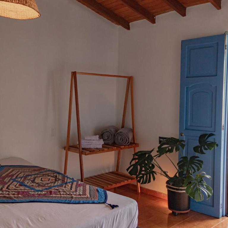 Hotel Casa Encanto Jardín - Double Room with Balcony - 5