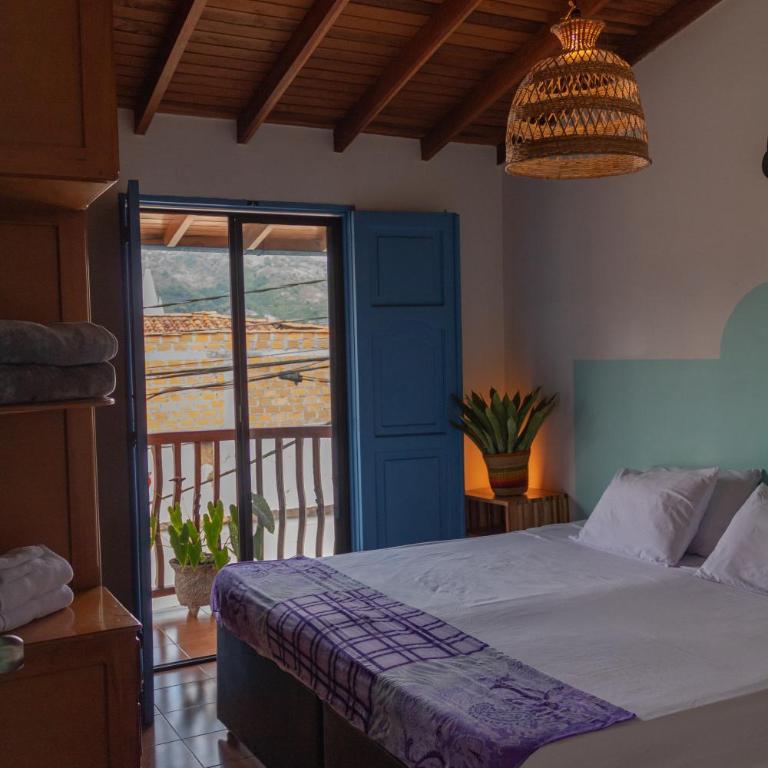 Hotel Casa Encanto Jardín - Double Room with Balcony - 11
