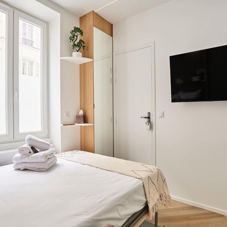 Superb studio Tour Eiffel Champ de Mars - Appartement 1 Chambre - 11