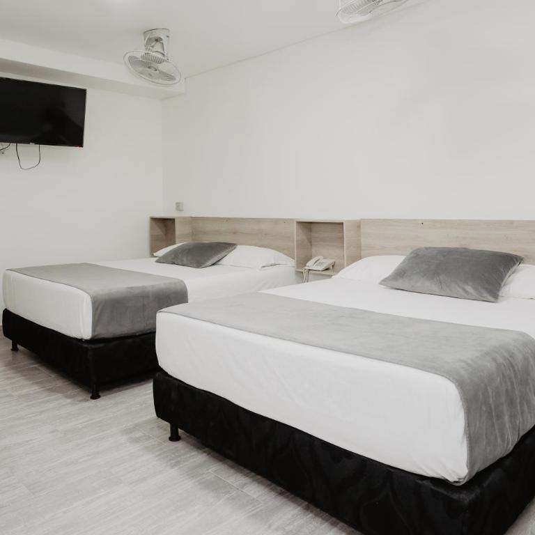 Hotel Plataneras Caney - Habitación Triple Deluxe - 2