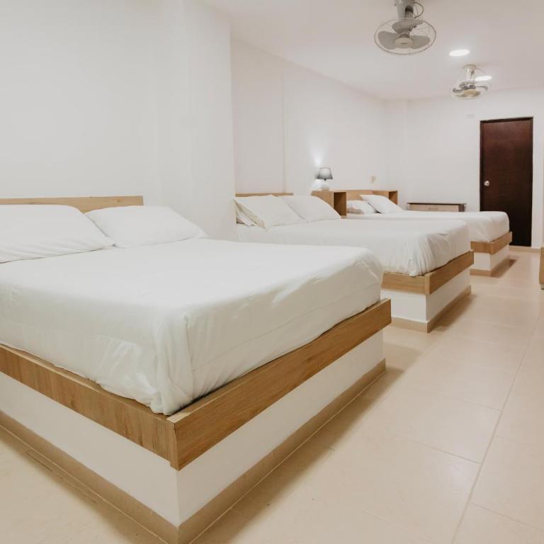 Hotel Plataneras Plaza - Habitación Triple con baño privado - 6