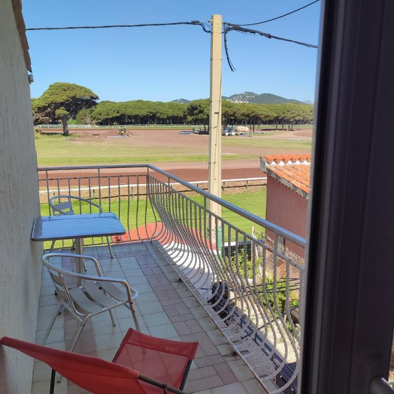 Hôtel le Calypso - Chambre Double avec Terrasse - 10