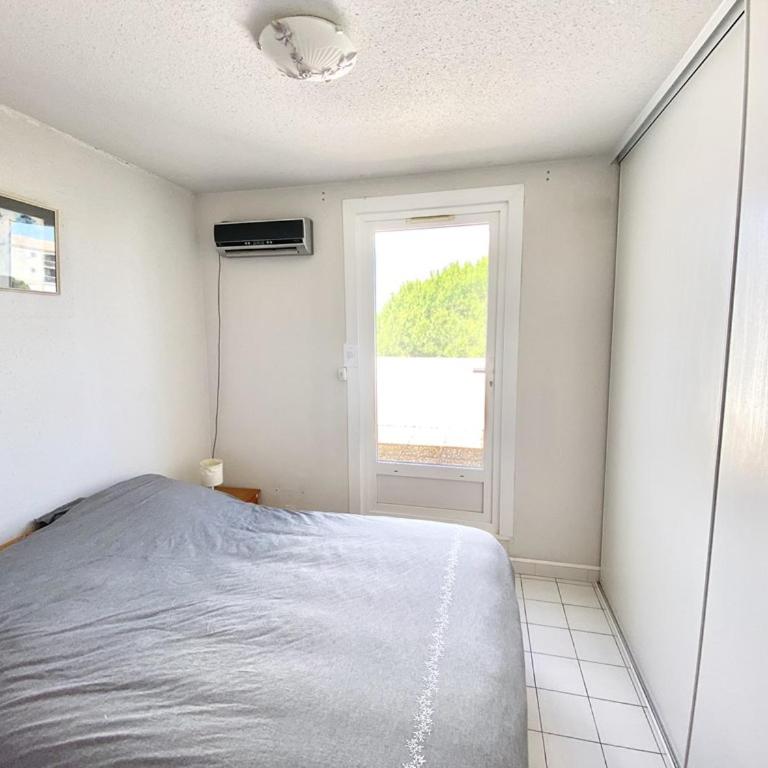 APPARTEMENT 1 CHAMBRE ET PISCINE POUR 6 PERSONNES - Appartement Standard - 2