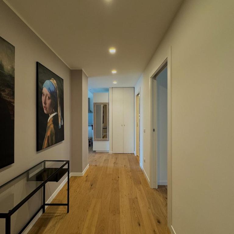- Apartment - city life - - Appartamento - 24