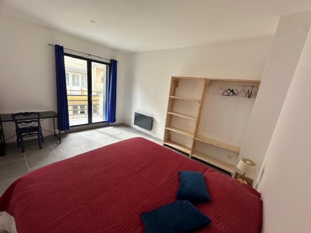 Maison DEBES - Chambre Double avec Balcon - 1