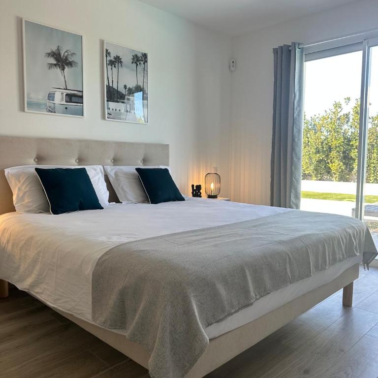 Villa neuve avec piscine 3 chambres 140 m2 - Villa 3 Chambres - 24