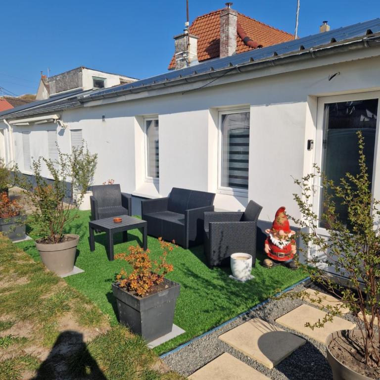 Maisonnette à 200m de la plage avec parking gratuit et terrasse - Apartment mit 1 Schlafzimmer - 26