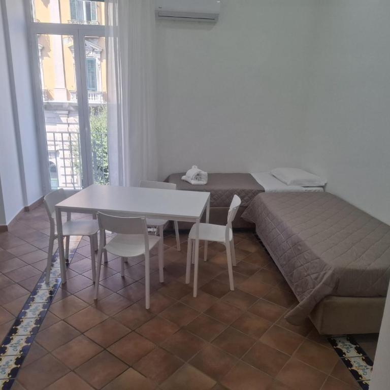 Neapolis Apartment Angioino - Appartamento con 2 Camere da Letto - 27
