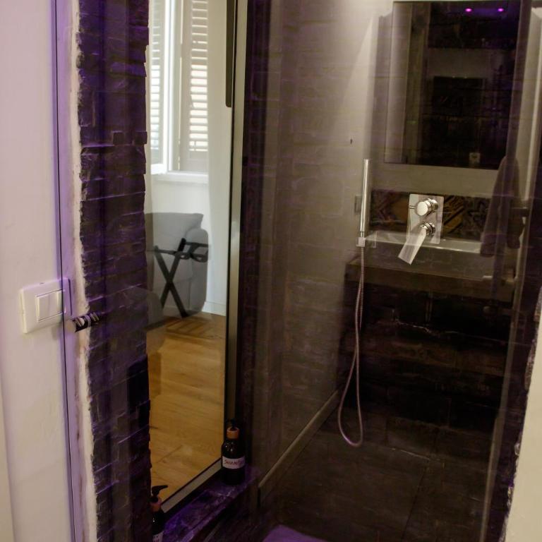 Valverde Home - Deluxe Double Room - 9