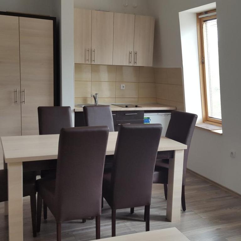 Max-Well Paviljoni - Three-Bedroom Apartment - 1