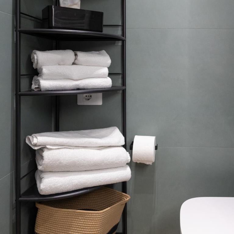 Style & Stone Guest House - Camera King - 18