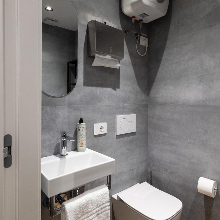 Style & Stone Guest House - Camera King - 52
