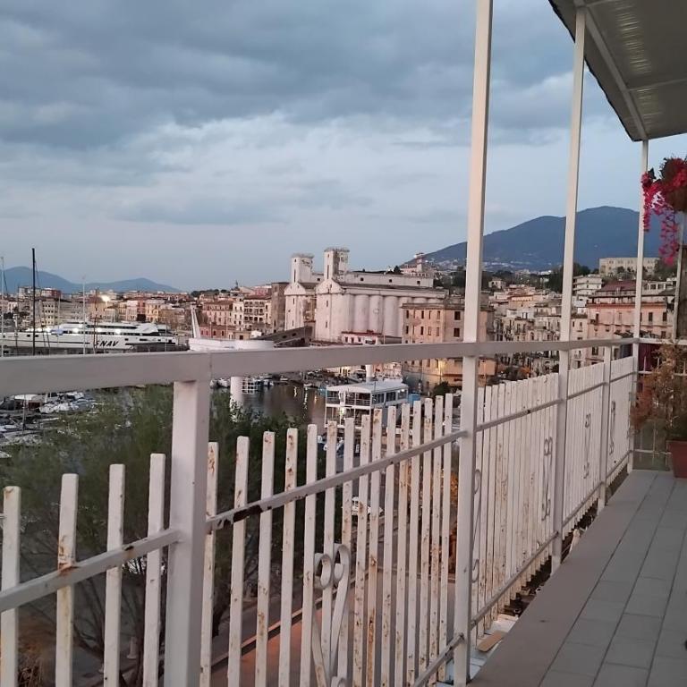 Mare oltre - Camera Matrimoniale con Terrazza - 5