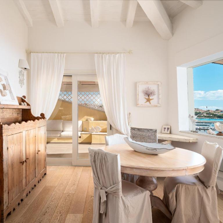 S'Abba seafront apartments - Your House in Sardinia - Appartamento con 3 Camere da Letto e Vista Mare - 1