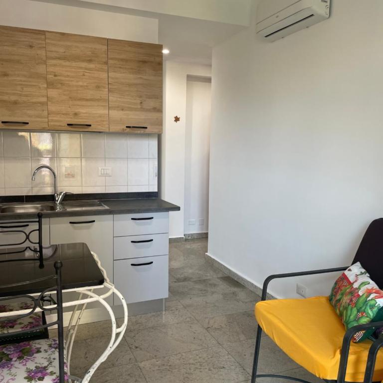 Il Glicine Apartment - Appartamento con 2 Camere da Letto - 8