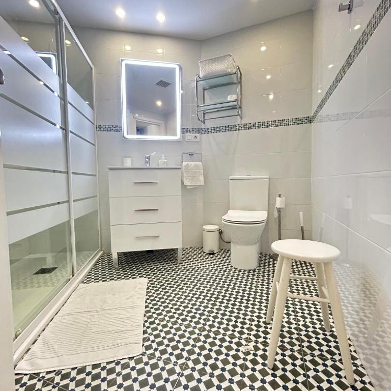 Appartement proche de la mer - One-Bedroom Apartment with Terrace - 5