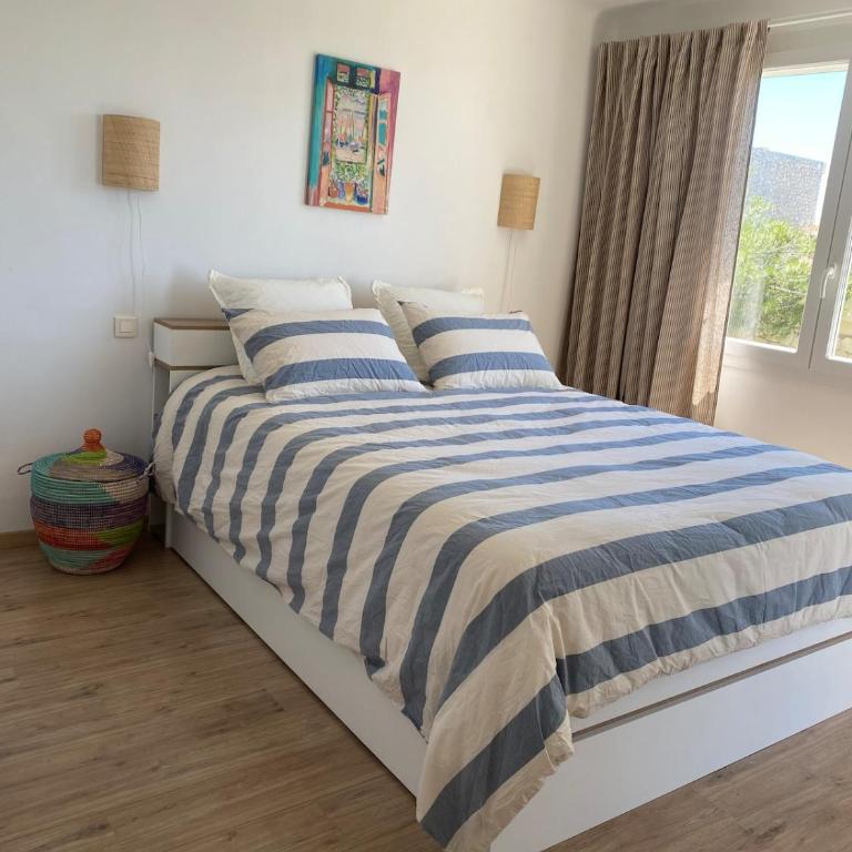Vue mer au coeur de la Corniche - Appartement 2 Chambres avec Balcon et Vue sur la Mer - 10