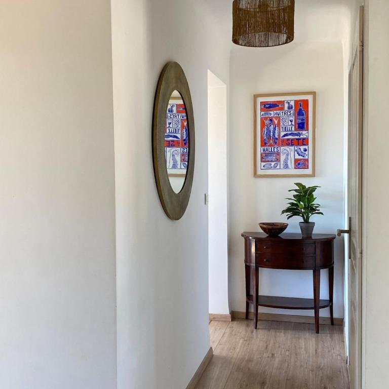 Vue mer au coeur de la Corniche - Appartement 2 Chambres avec Balcon et Vue sur la Mer - 17