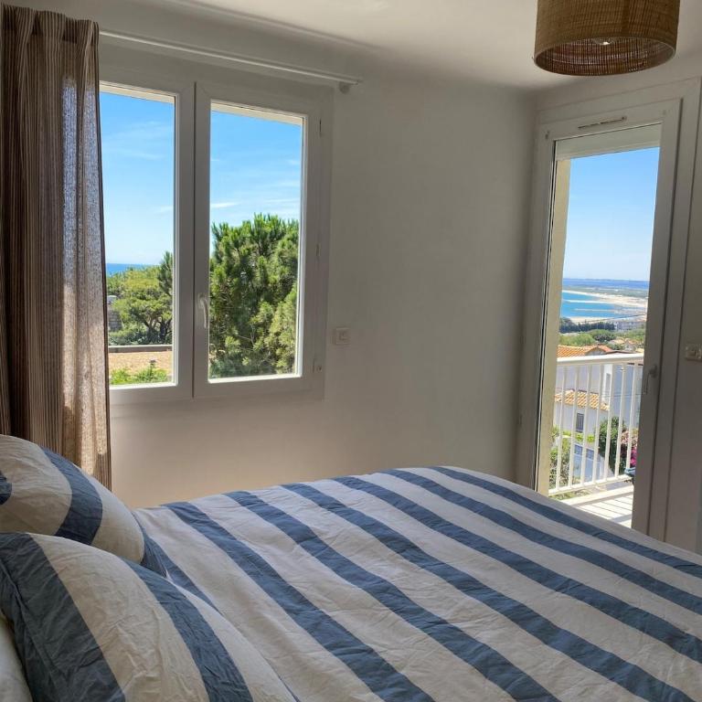 Vue mer au coeur de la Corniche - Appartement 2 Chambres avec Balcon et Vue sur la Mer - 11