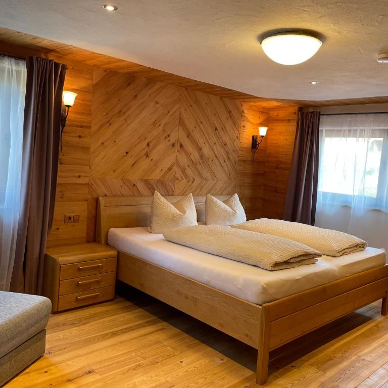 Großzügige Ferienwohnung Gimpl Kathi mit Bergblick - Apartment mit 1 Schlafzimmer - 2