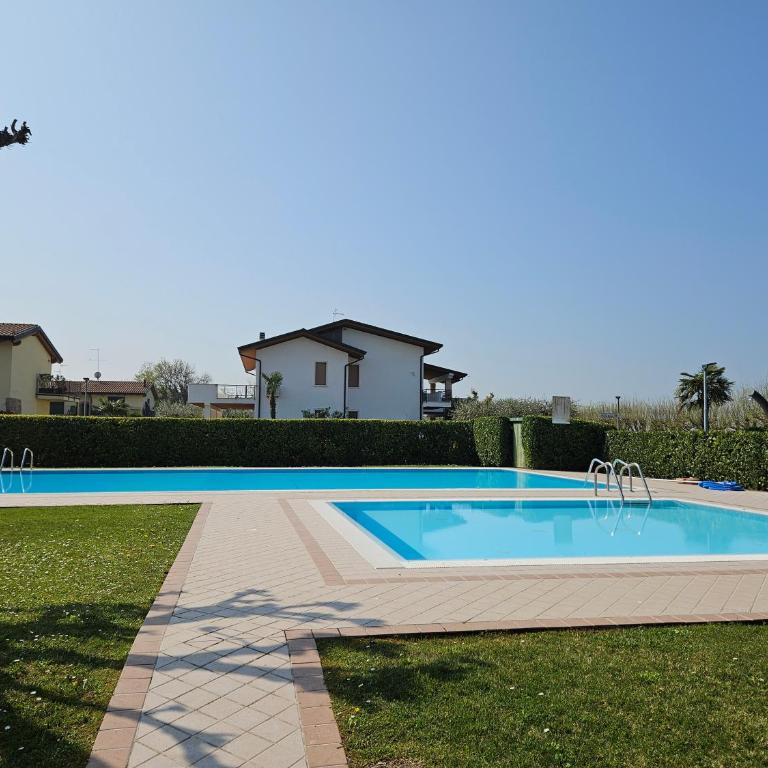 CAESAR APARTMENT - Regarda Travel - Appartamento Deluxe con 2 Camere da Letto e Balcone - 15