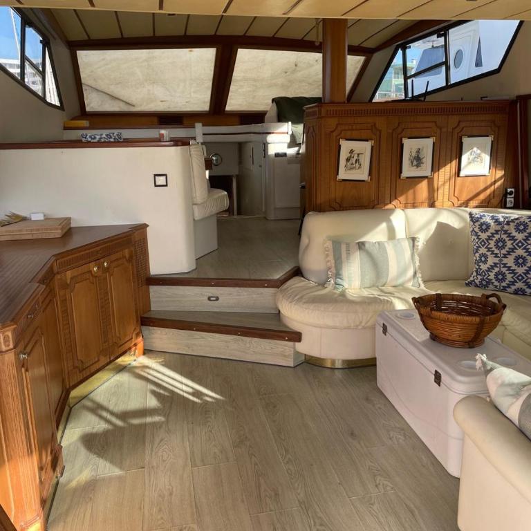 Waterfront Cozy two bedrooms - Mobile Home - 2
