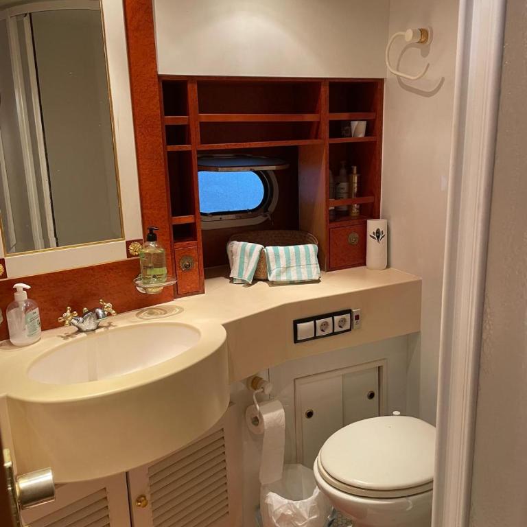 Waterfront Cozy two bedrooms - Mobile Home - 7