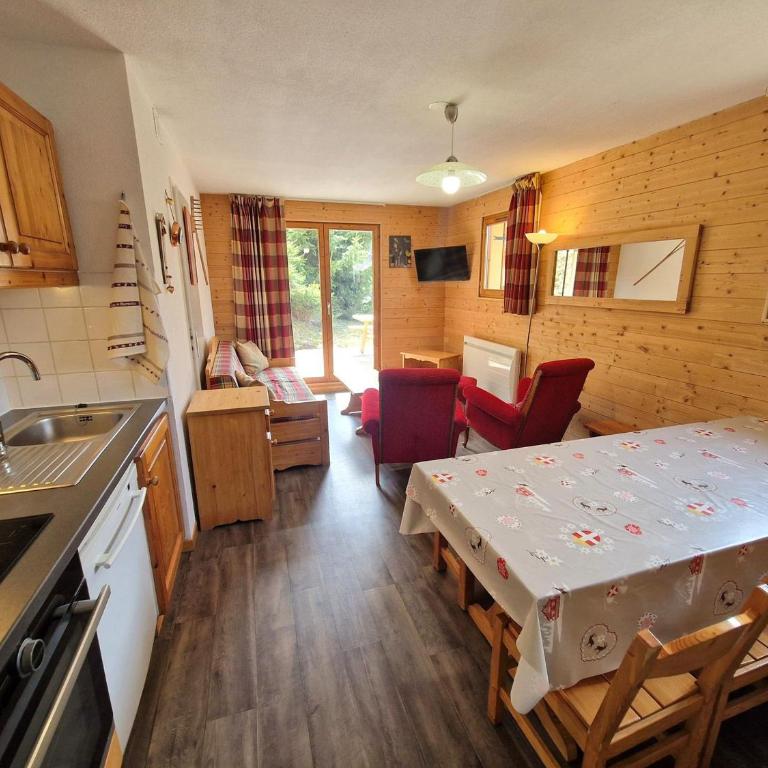 Appartement 4 pièces pour 6/8 personnes avec terrasse, proche pistes et centre à Valfréjus - FR-1-265-172 - Appartement (8 Adultes) - 12