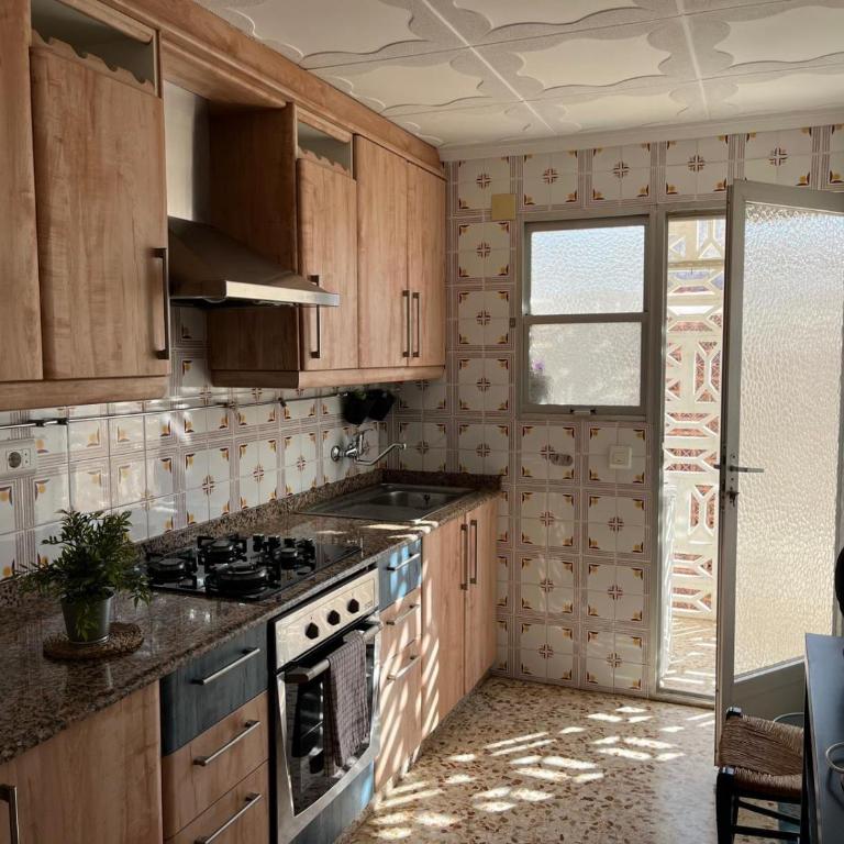 Calle Rojales 13 - Apartamento de 3 dormitorios - 13