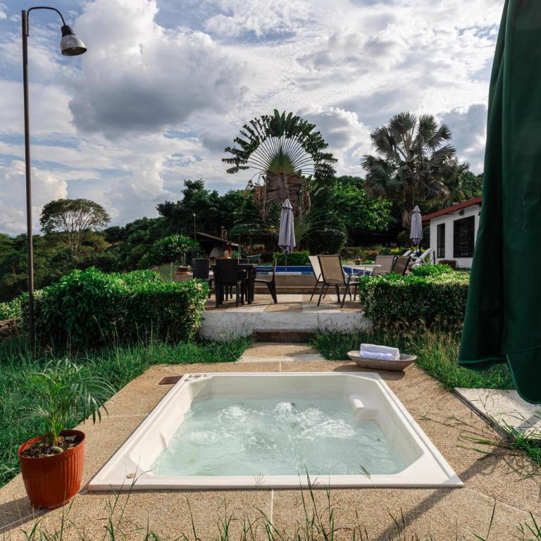 FINCA CON VISTA DESLUMBRANTE - Rinconada, descanso total - Villa con piscina privada - 5
