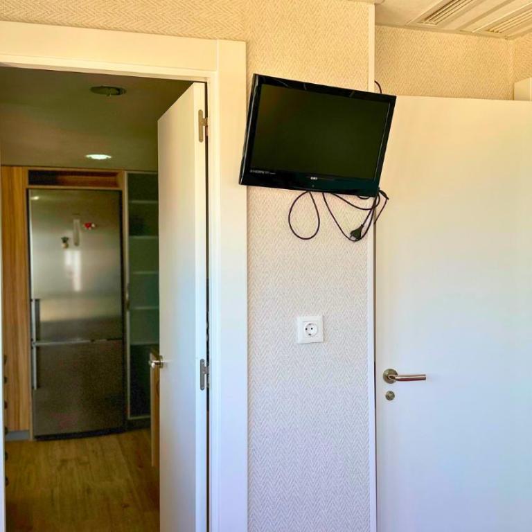 Ático a 50m del mar. Parking Gratis. A/C - Apartamento de 3 dormitorios - 40