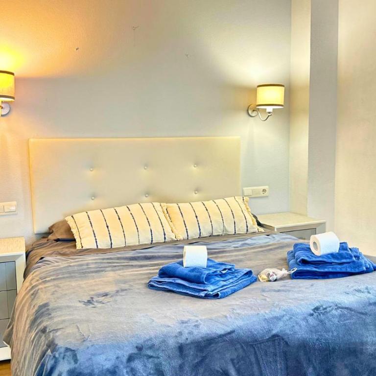 Ático a 50m del mar. Parking Gratis. A/C - Apartamento de 3 dormitorios - 52